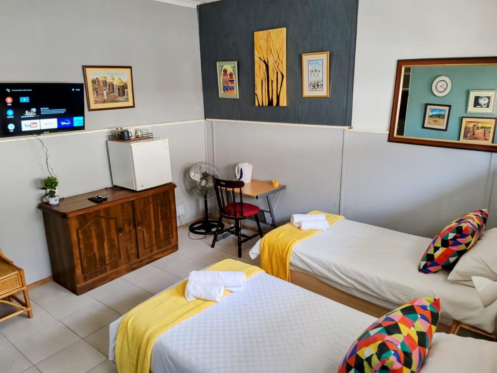Suzies Huis Restaurant Bed And Breakfast เคปทาวน์ ภายนอก รูปภาพ